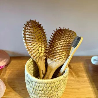 Bamboo hair brush