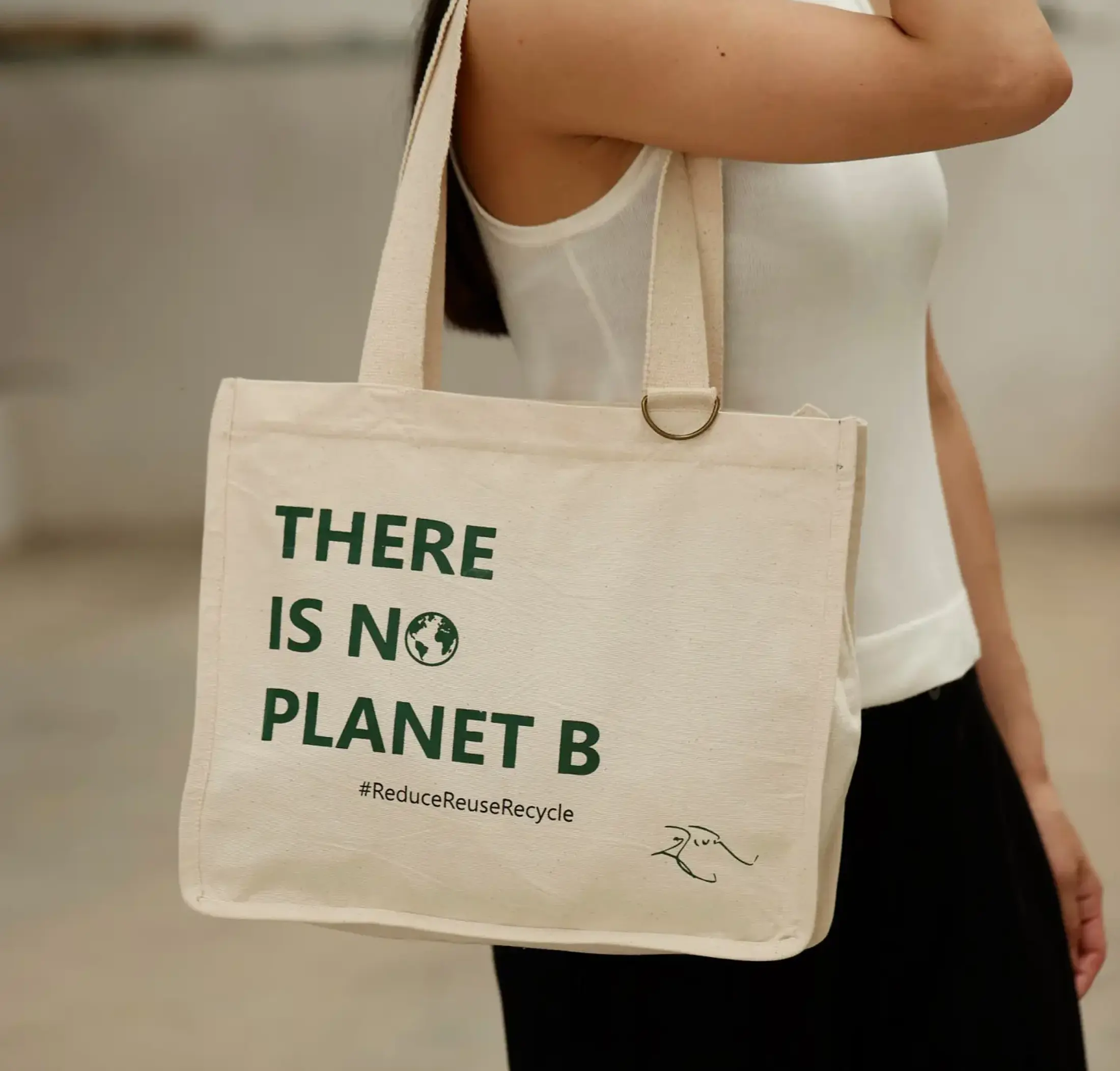 There is no planet b-Tote