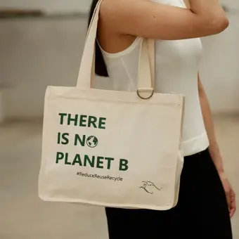 There is no planet b-Tote