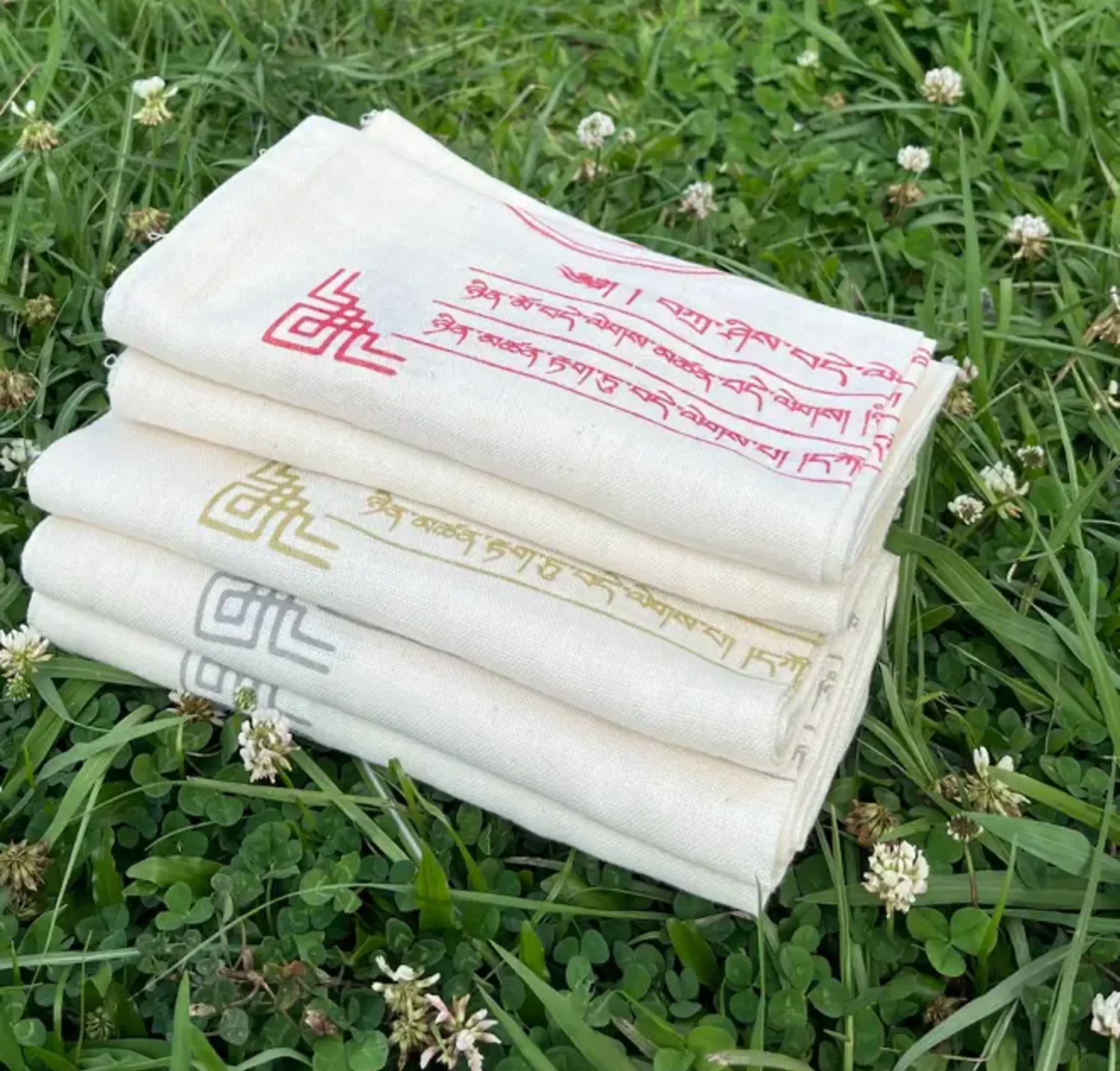 Red bio-degradable Khada