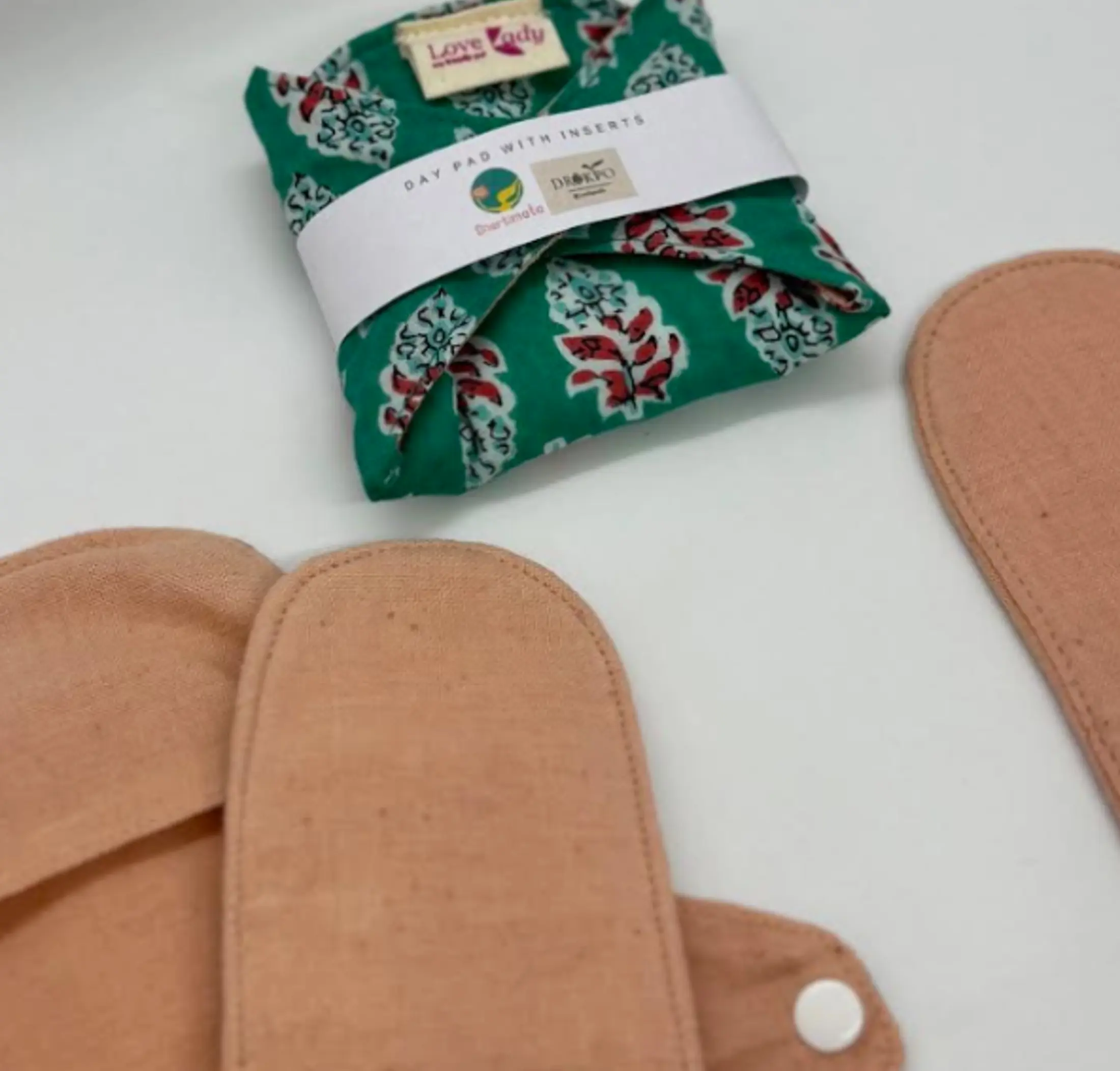 Day pad with inserts 